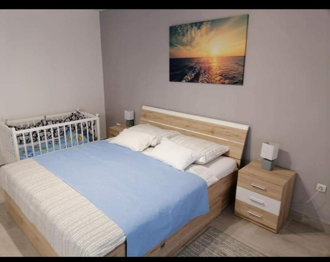 Apartman Nino غييكا المظهر الخارجي الصورة